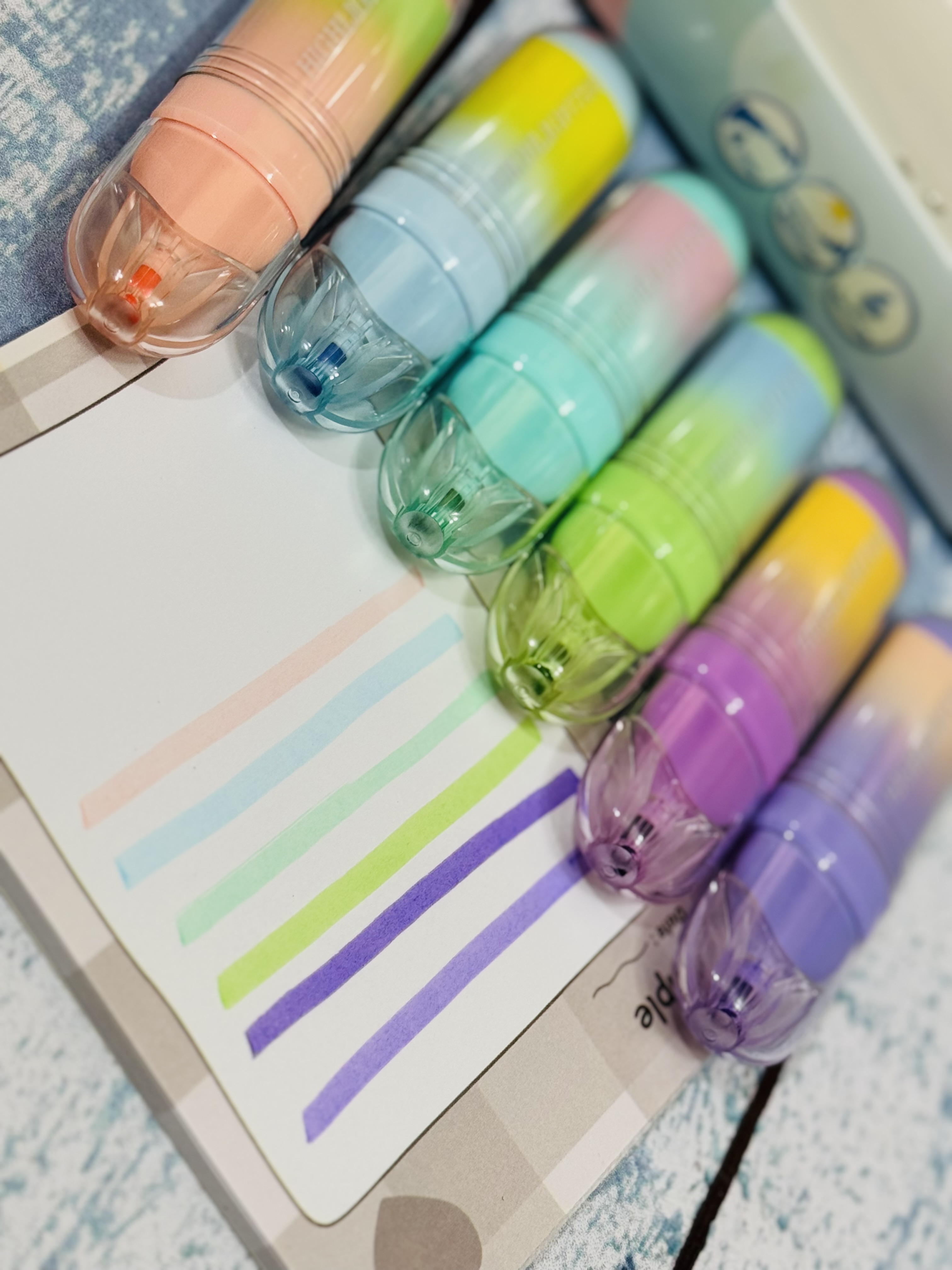 هایلایتر fenlot